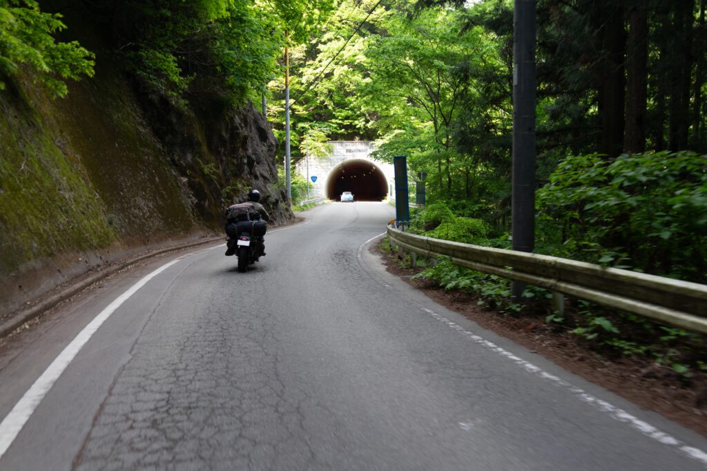 気持ちいいコーナーの国道139号大月線