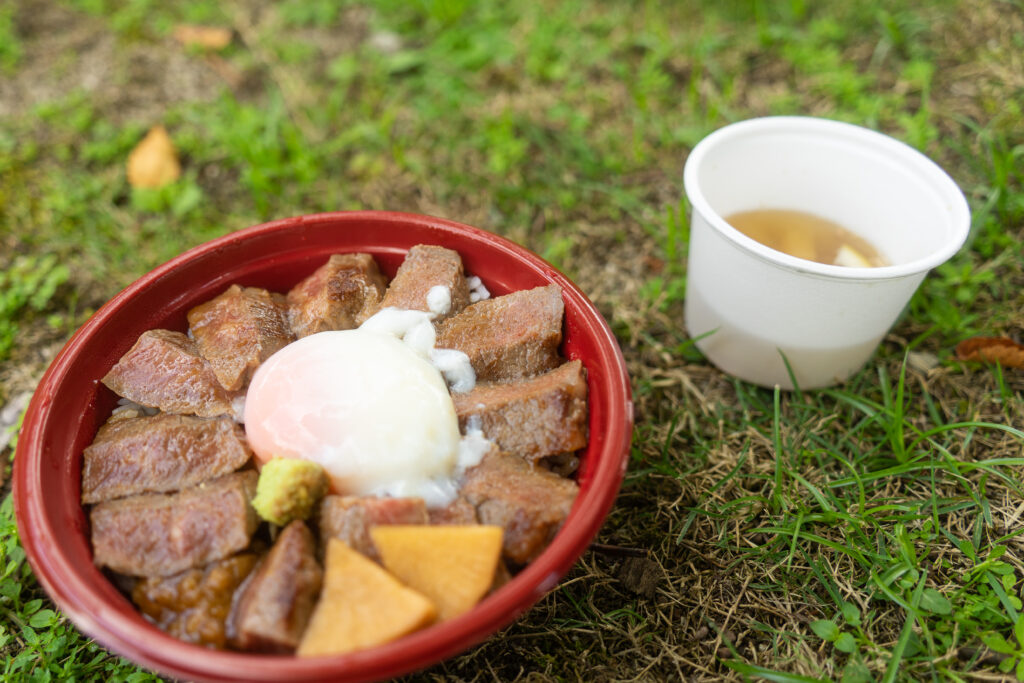 いまきん食堂　あか牛丼　テイクアウト