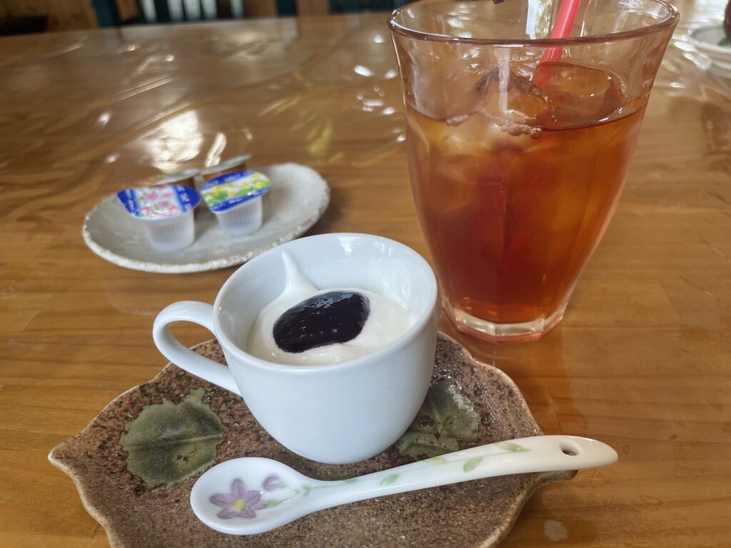 こまつや　デザートとコーヒー or 紅茶