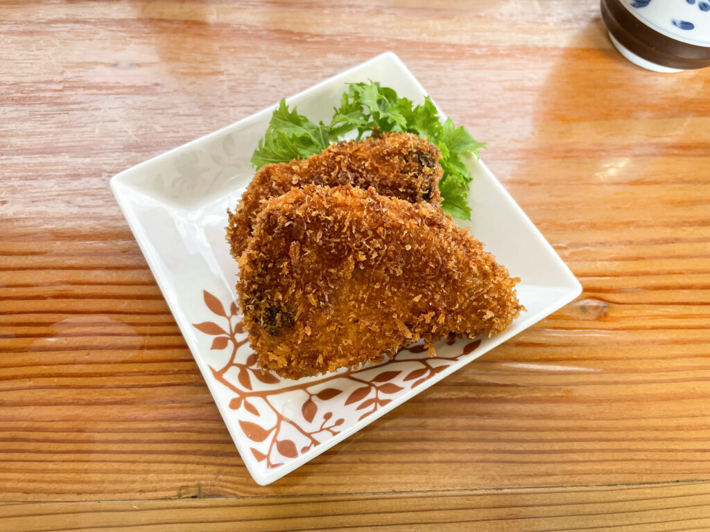 旬鮮館のマグロのフライ 300円