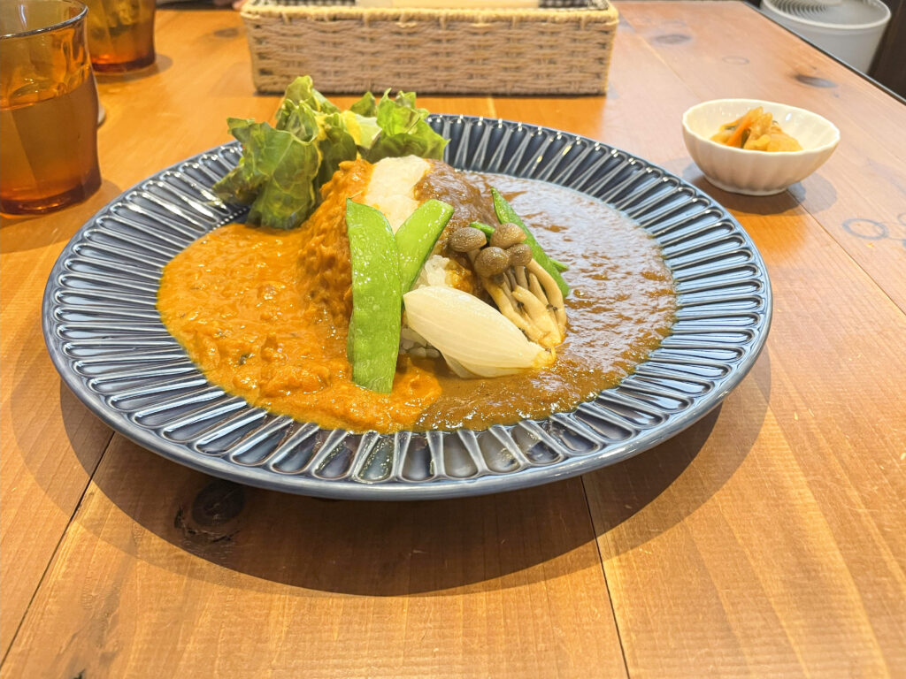 京fujiharuカレーのあいがけカレー 1,300円