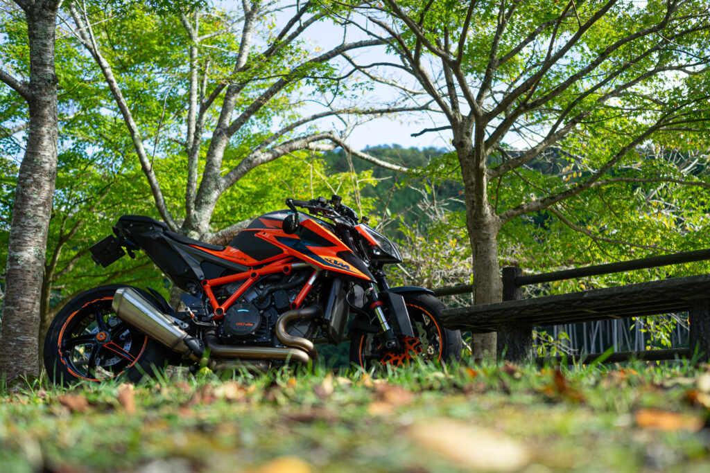 船越峠の公園とSUPER DUKE